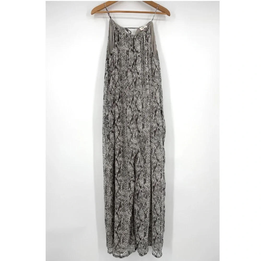 Storia women small